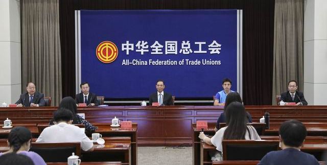 全总持续推进“三新”领域职工入会 全国工会新发展八大群体会员654.7万人